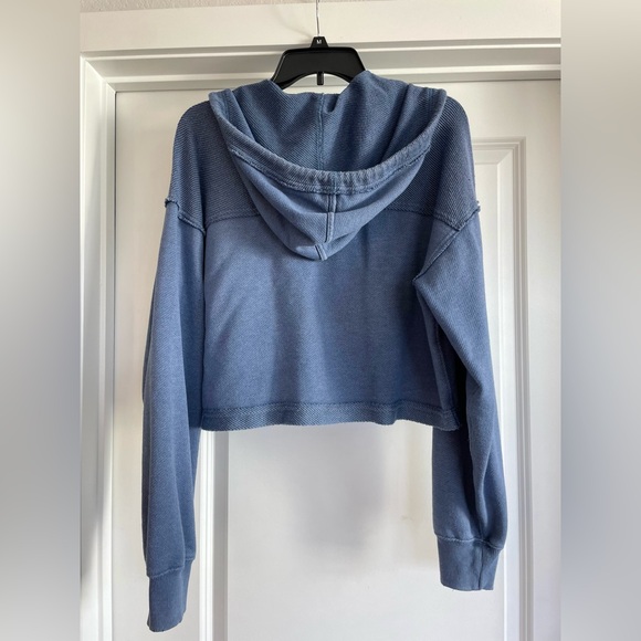 Aerie Cropped Sweater - Picture 3 of 3